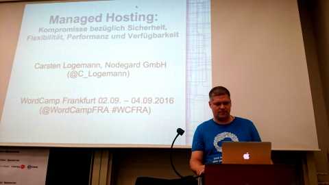 Carsten Logemann is talking about "Managed Hosting" at #wcfra